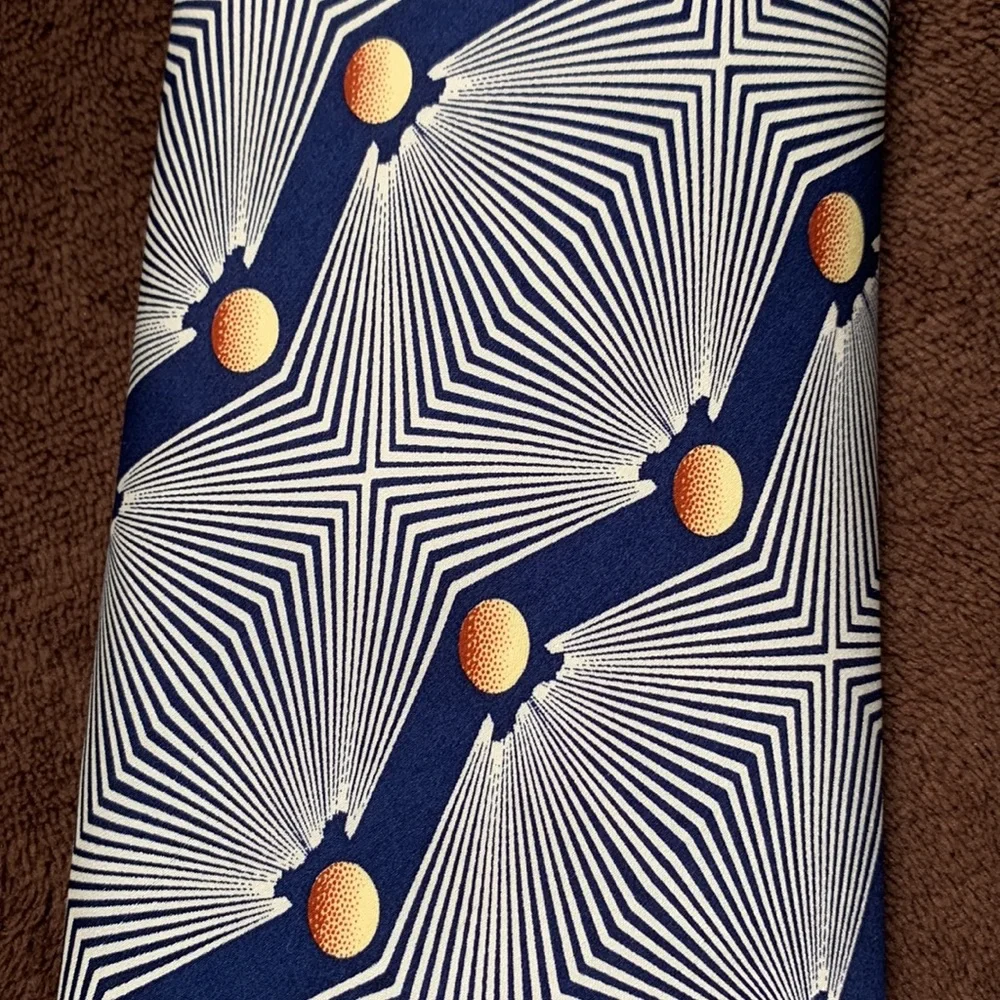 2 Silk Ties Men gift box Special with Storage Case windup tie holder Fathers Day